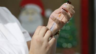 Papás están obligados a completar vacunación de sus hijos ante amenaza de sarampión