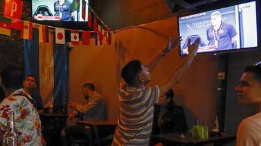 Madrugada de fútbol en Chepe: bares hasta el amanecer y festejo en la feria del agricultor 