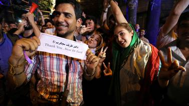Irán sale a las calles para celebrar el acuerdo nuclear