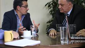 Rodolfo Piza hace primer contacto con jefes legislativos y los invita a reunión con Carlos Alvarado