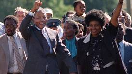 Winnie Mandela, una controvertida figura de la lucha contra el 'apartheid'