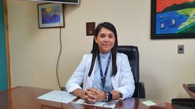 CCSS delega en médica alajuelense de 35 años las riendas de un hospital en crisis 