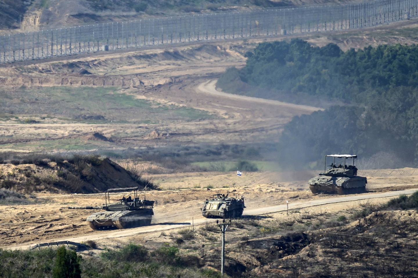 Israel llevó a cabo bombardeos mortales en Gaza mientras aumentaban las llamadas internacionales. para una mayor protección de los civiles y la renovación de una tregua expirada con el grupo militante palestino Hamas.