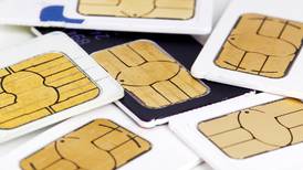 ¿Qué es, cómo se usa y en qué se diferencia la e-SIM de las tarjetas SIM?