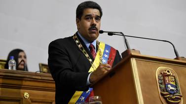 Oposición venezolana acepta diálogo con presidente Nicolás Maduro