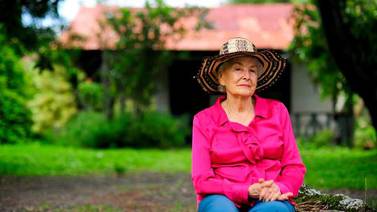 Muere Julieta Pinto, escritora costarricense, a los 101 años