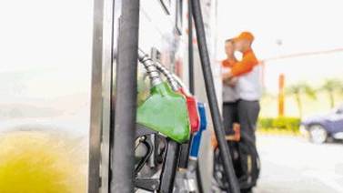 Aresep aprobó aumento de ¢48 en diésel y ¢37 en gasolina regular