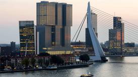 Rotterdam estrena una ‘ciudad vertical’ con fachada de cristal