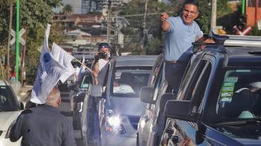 Propietario de bonos de campaña de Fabricio Alvarado pide levantar embargo