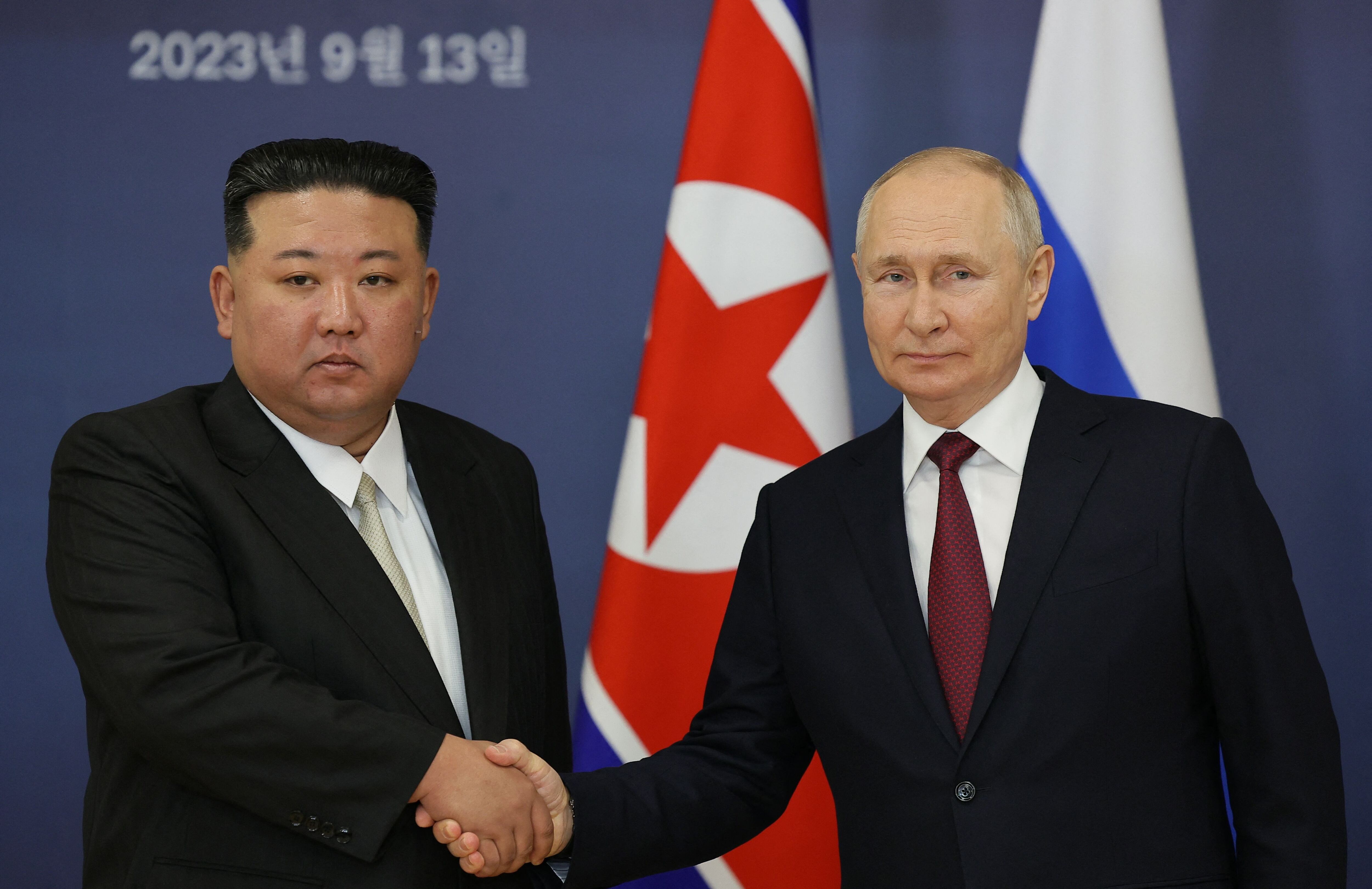 Kim Jong Un culmina histórico viaje a Rusia con regalos y cooperación militar en discusión