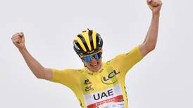 Pogacar gana etapa 17 del Tour de Francia y afianza su liderato