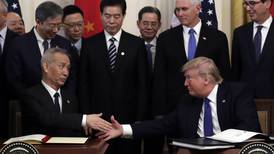 China y Estados Unidos realizan el primer acercamiento tras guerra comercial