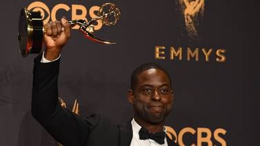 Música corta el discurso del actor Sterling K. Brown en los Emmy y genera indignación