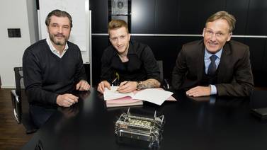 Marco Reus extiende contrato hasta el 2019 con el Borussia Dortmund 