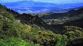 Honduras se declara libre de minería a cielo abierto y cancelará concesiones