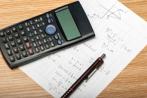 Solo el 6,7% de alumnos que hicieron la prueba diagnóstico de Matemáticas de la UCR la aprobaron. Foto ilustrativa de ShutterStock