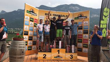 Tico Dax Jaikel firma su cuarto triunfo en el Transalp junto a Massimo Debertolis