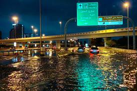 Lluvias torrenciales causaron severas inundaciones en Dubái