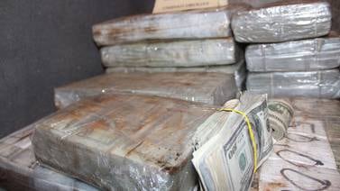 Mecánico de carros escondía &#36;3 millones y 3 kilos de cocaína