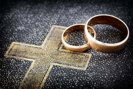 ¿Por qué las bodas católicas solo pueden realizarse en templos?