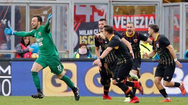 Un gol de portero rival en el minuto 94 amargó debut de Gattuso con el Milan