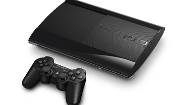 Sony presenta una PlayStation 3 más pequeña y delgada que llegará a finales de mes a Costa Rica