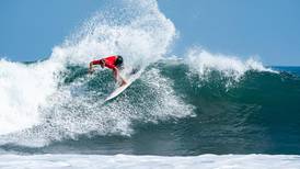 Dos hermanos de Pavones aún mantienen la esperanza de clasificarse a Tokio en la disciplina del surf