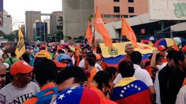 Oposición venezolana se concentra en Caracas para apurar referendo revocatorio