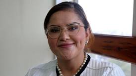 Joselyn Chacón fue propuesta por Marta Esquivel en comisión que asigna médicos especialistas