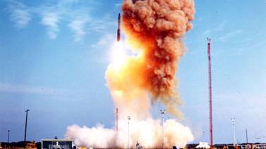 Estados Unidos anuncia prueba con éxito de misil intercontinental Minuteman III