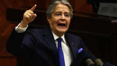 Congreso de Ecuador reanudará juicio político contra expresidente Guillermo Lasso
