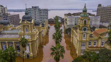 Brasil: Inundaciones históricas dejan 100 muertos en el sur del país