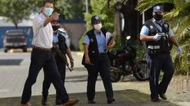 Policía de Nicaragua arresta a gerente de ‘La Prensa’ tras allanamiento al diario