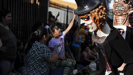 Las mascaradas se toman Santo Domingo