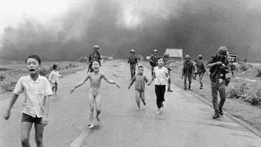 La historia de la foto más famosa de la guerra de Vietnam, Kim Puch y Nick Ut