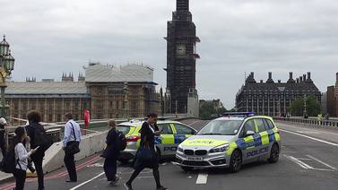 Posible atentado terrorista en Londres deja varios heridos