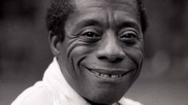 Cómo James Baldwin nos ayuda a entender la crisis actual de Estados Unidos