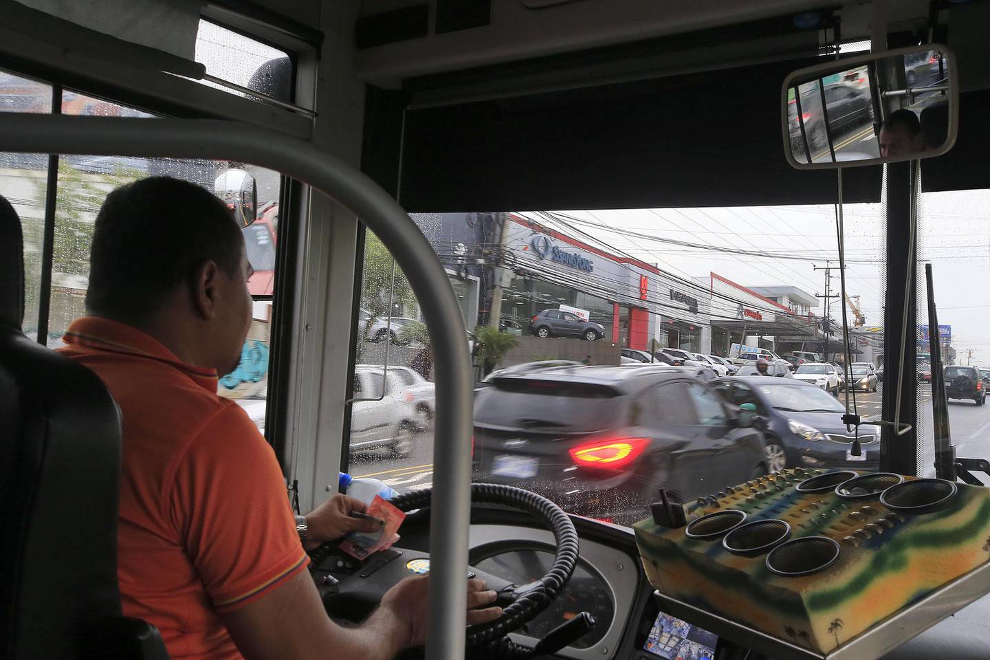 Feria de empleo ofrece 1.500 puestos de trabajo para choferes de autobús |  La Nación