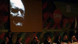 Feria de    Guadalajara    rinde emotivo homenaje a Carlos Fuentes