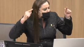 (Video) Diputada del PLN golpea la mesa: ‘Serán ustedes los que condenen a Costa Rica a un cierre técnico’