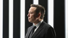 Elon Musk acusa a Twitter de ‘fraude’