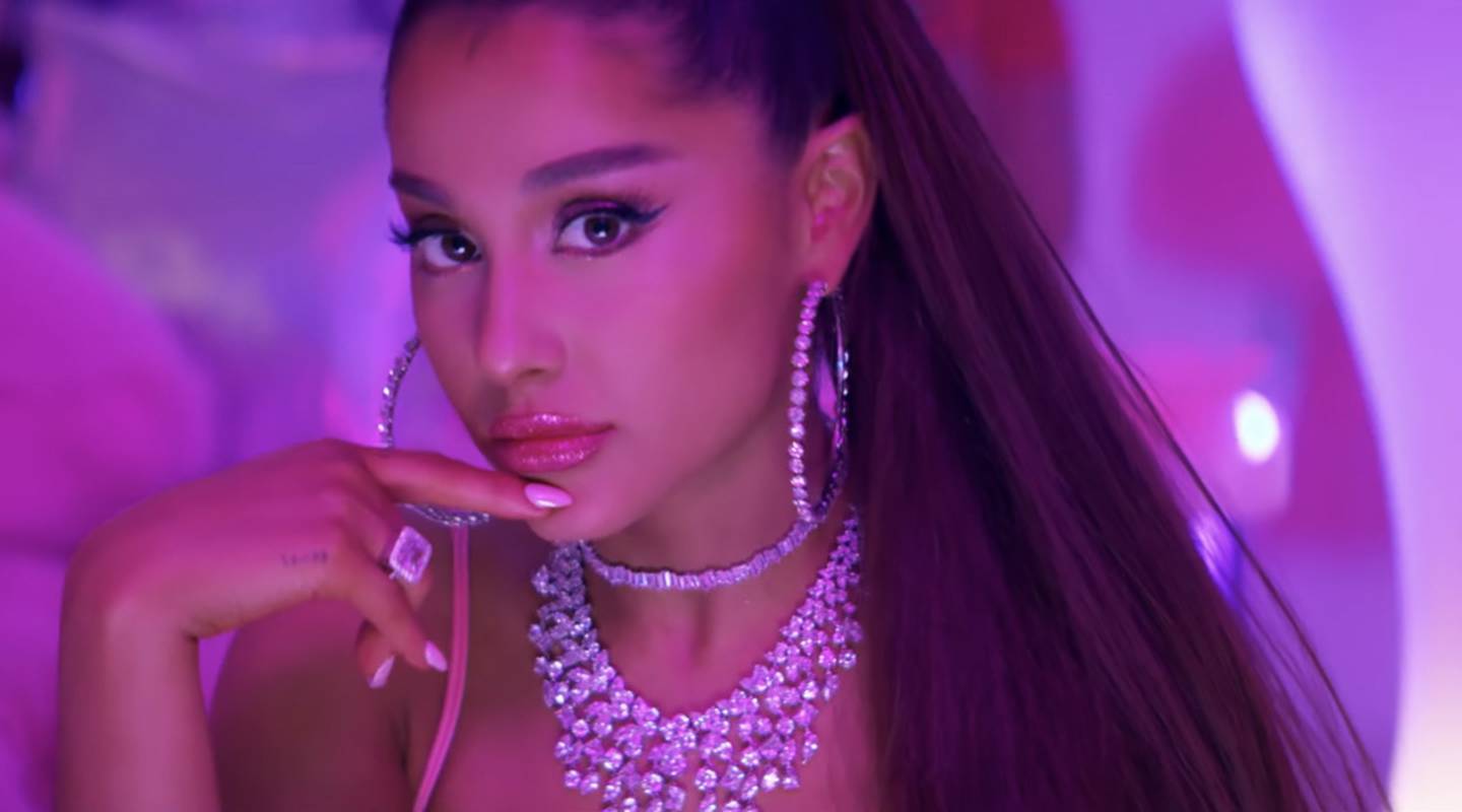 A Deep Dive Into Ariana Grandes ‘7 Rings | Images and Photos finder