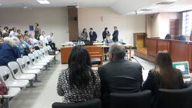 Tribunal condena a exministro Roberto Dobles a tres años de cárcel por caso Crucitas