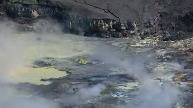 Laguna caliente del volcán Poás se secó en lapso de 12 días