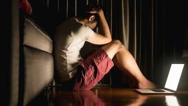 Personas con síntomas de depresión aumentaron seis veces entre marzo y finales de octubre, según estudio de UNA y UNED