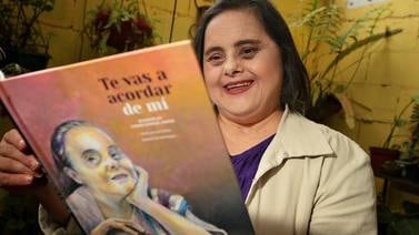 Memorias de una persona con síndrome de Down: Carmencita plasmó su historia en un libro