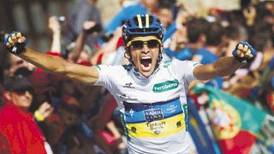 Contador revienta la Vuelta y es líder