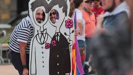 Registro Civil listo: Matrimonios homosexuales se podrán inscribir a partir del 26 de mayo