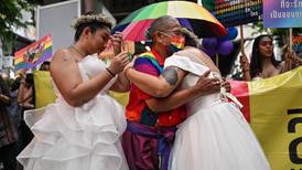 Bangkok celebra el primer desfile del Orgullo en 16 años