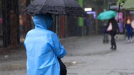 CNE declara alerta amarilla en todo el país por ingreso de onda tropical